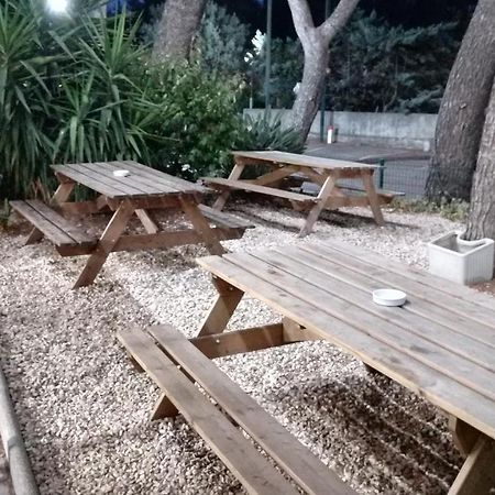 Hotel Parc Azur - Toulon 올라이율스 외부 사진