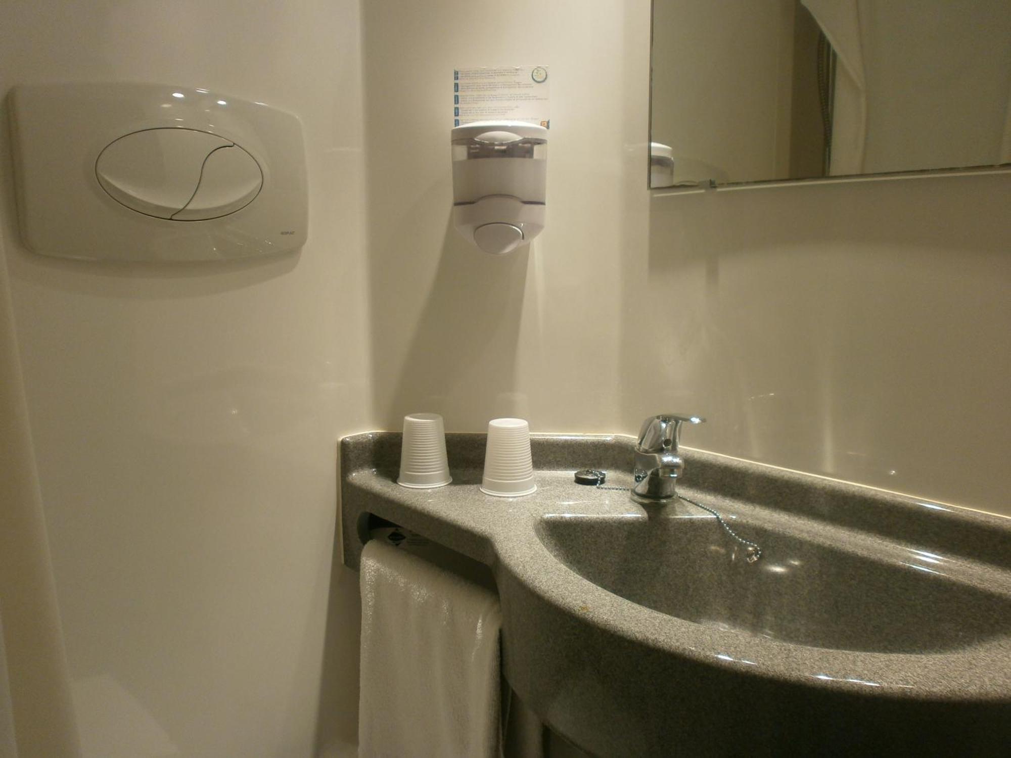 Hotel Parc Azur - Toulon 올라이율스 객실 사진
