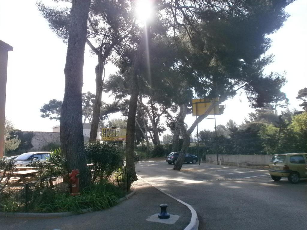 Hotel Parc Azur - Toulon 올라이율스 외부 사진